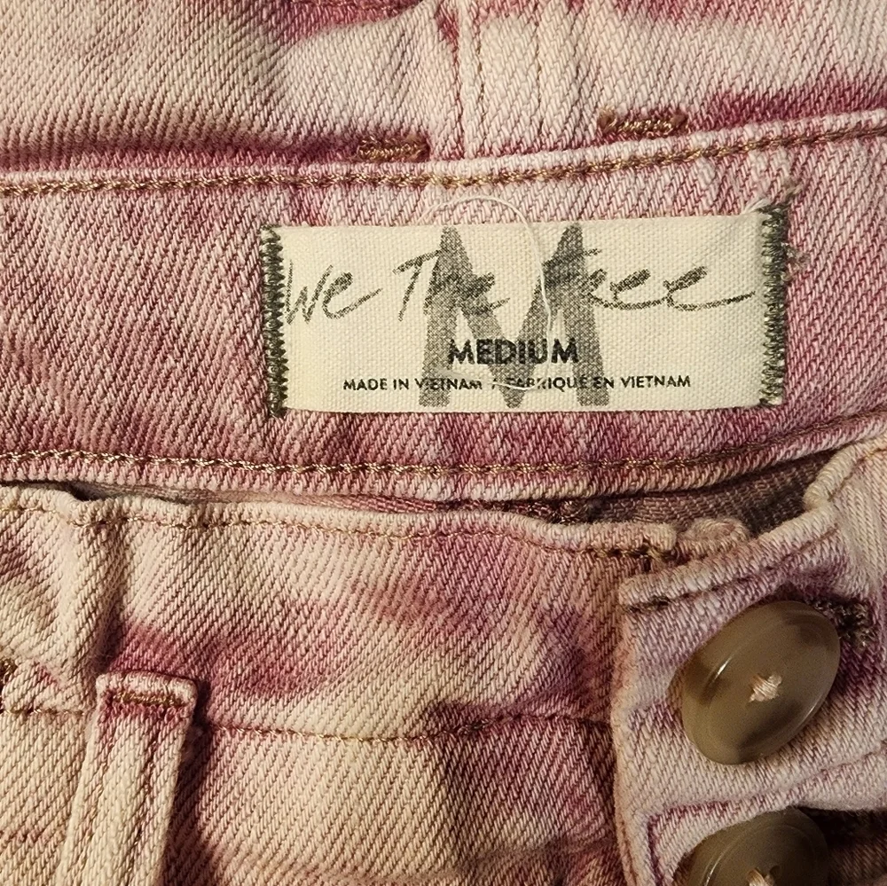 We the free distressed denim cut off shorts MED pink 100%cotton - Picture 6 of 6